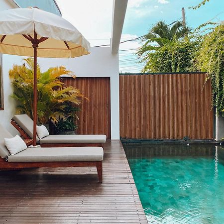 Suites Infinity & Beyond Seminyak Eksteriør bilde