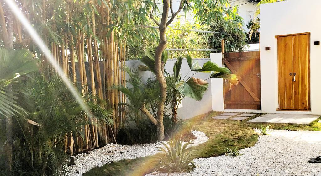 Suites Infinity & Beyond Seminyak Eksteriør bilde