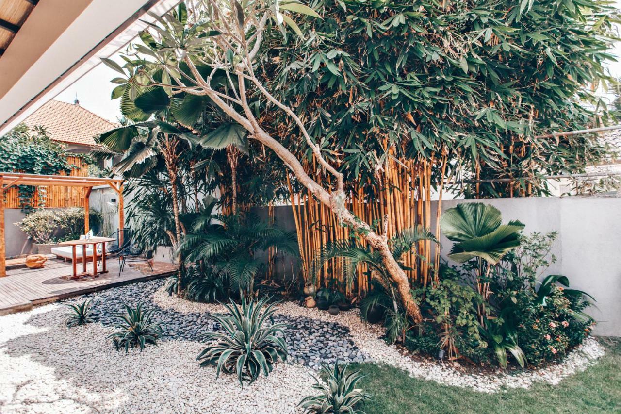 Suites Infinity & Beyond Seminyak Eksteriør bilde